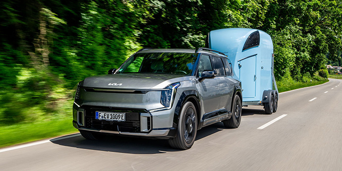 Kia EV9 und Böckmann-Anhänger